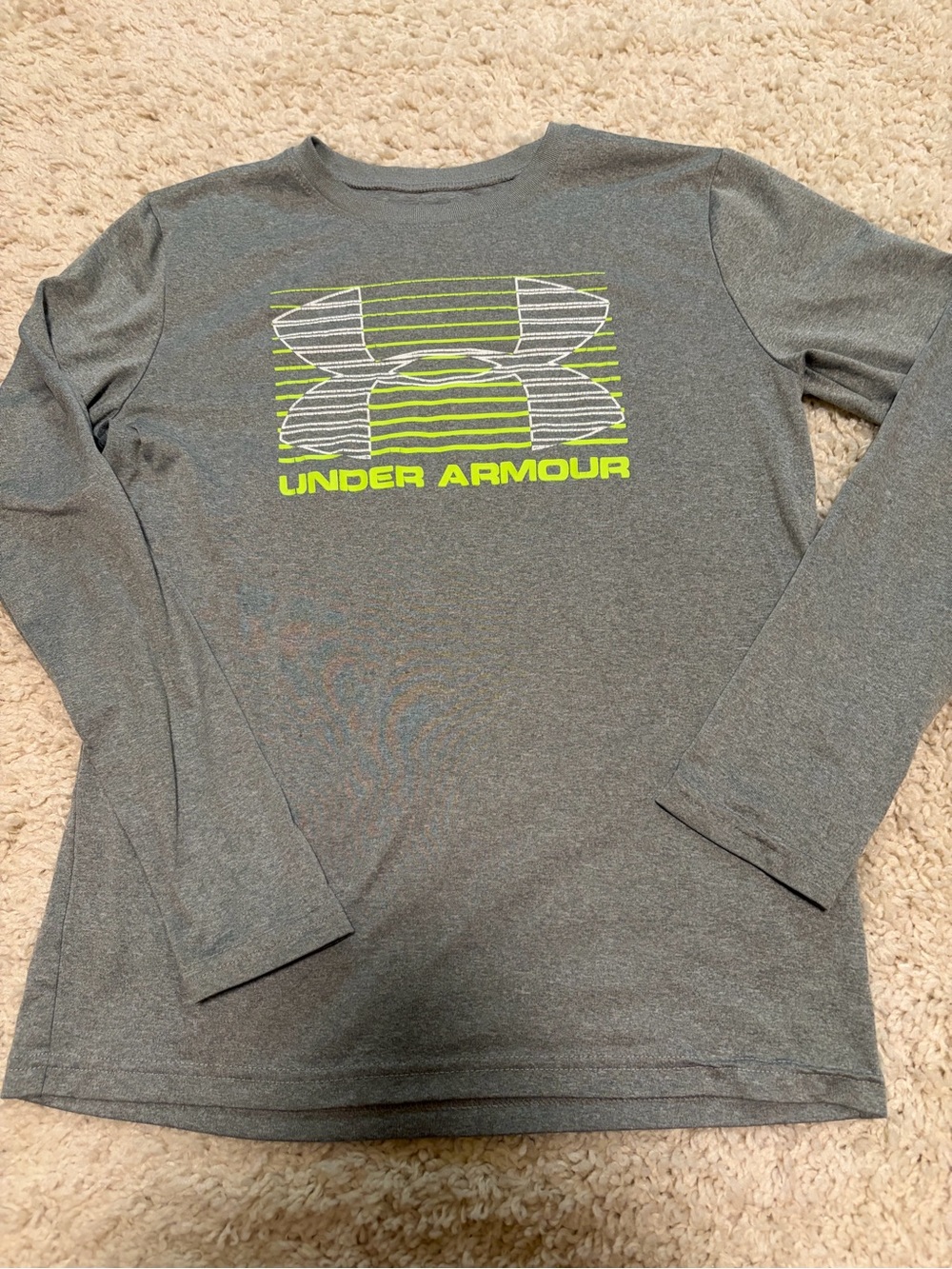 Under Armour Boys Medium